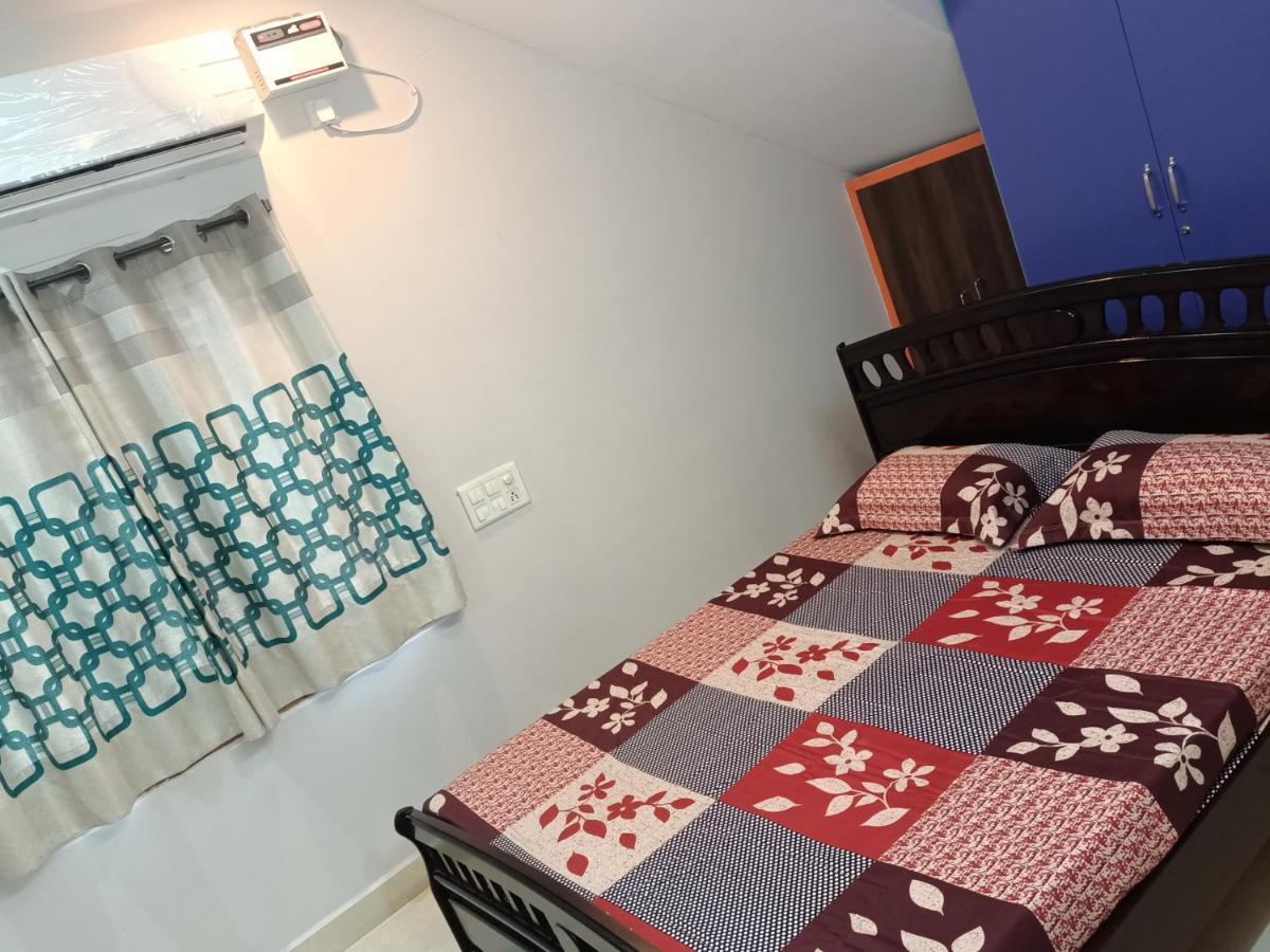 Advik Homestays Tirupati Eksteriør bilde