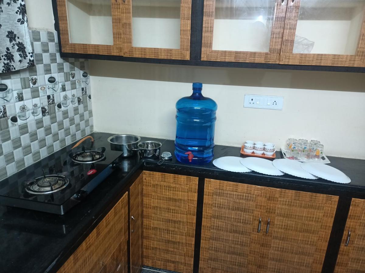 Advik Homestays Tirupati Eksteriør bilde