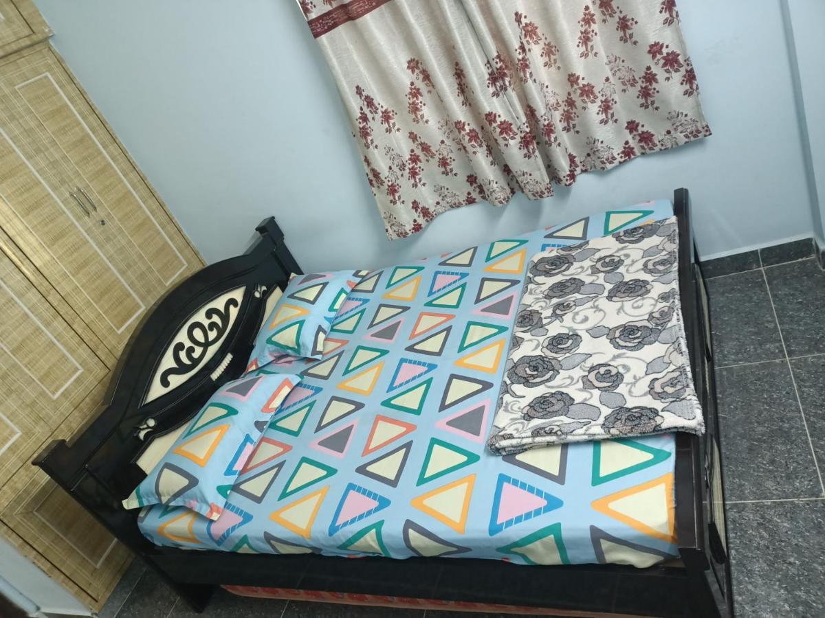 Advik Homestays Tirupati Eksteriør bilde