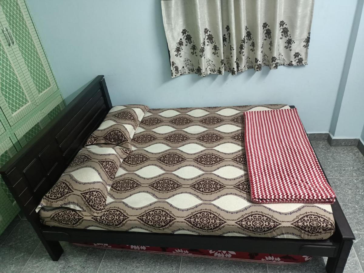 Advik Homestays Tirupati Eksteriør bilde