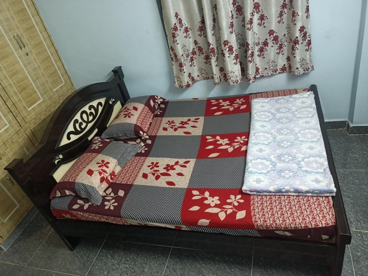 Advik Homestays Tirupati Eksteriør bilde